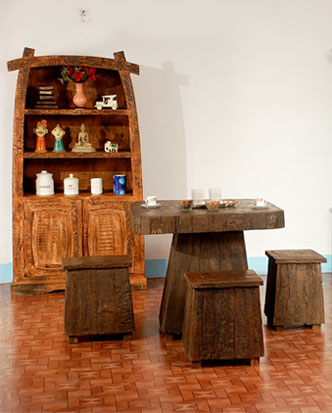 Reclaimed & Recycle Wood Furniture